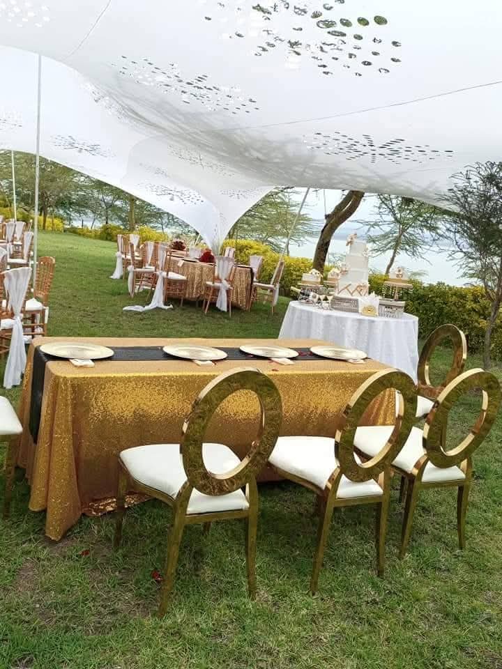 5 ACRE LODGE WITH LAKE ELEMENTAITA VIEWS