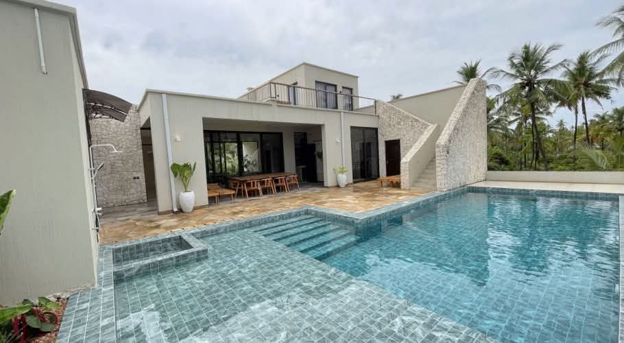 LUXURY PRIVATE BEACH VILLA